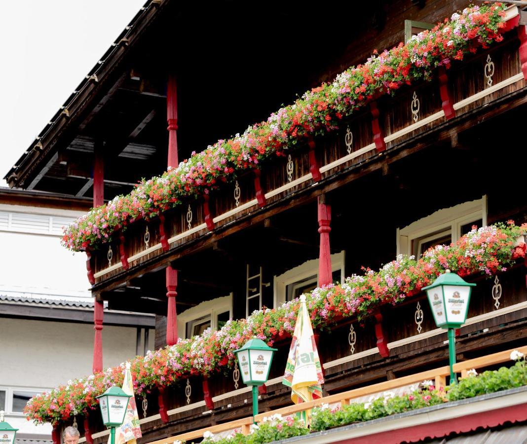 Hotel Christoffel Niederau Bagian luar foto